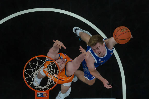 不容小觑 不容小觑