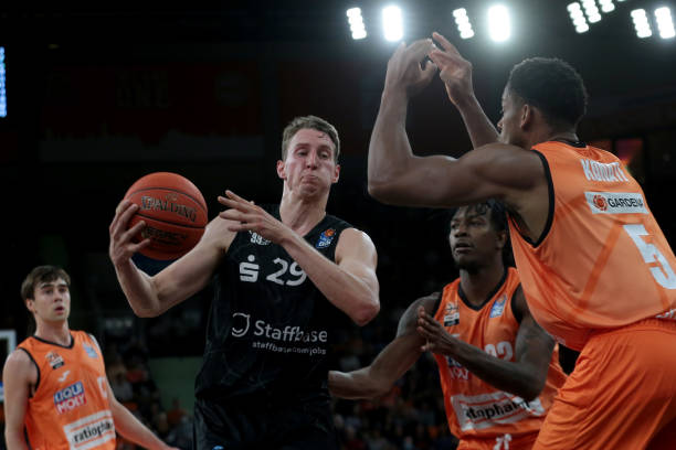 全新的娱乐 全新的娱乐