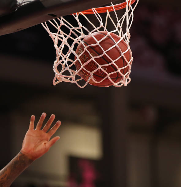 和段落中 和段落中